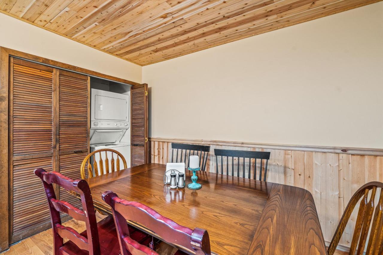 Getaway Condo Warrensburg Bagian luar foto